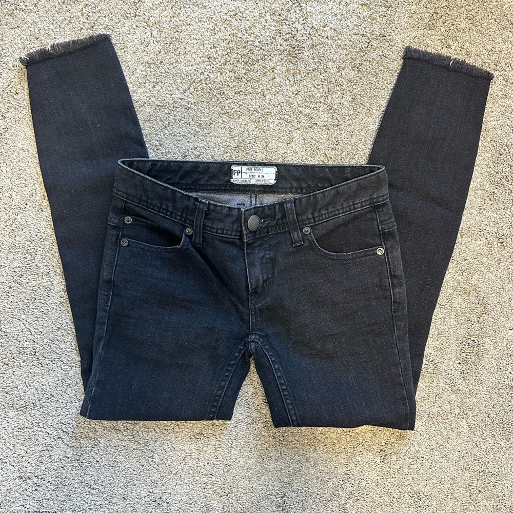 Vintage Free People ripped skinny jeans